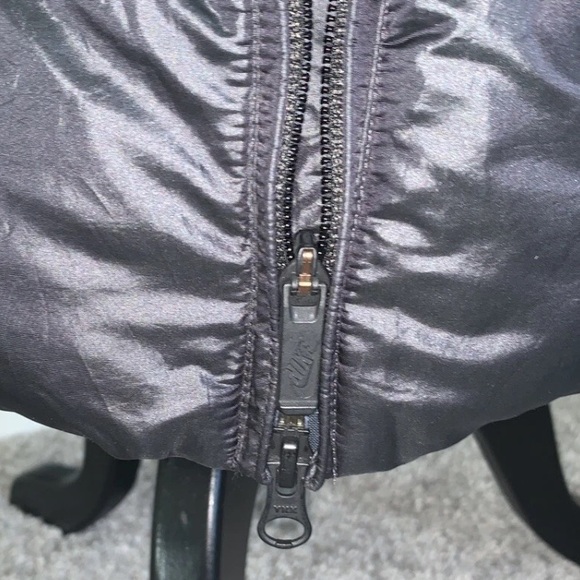 Nike Women’s Asymmetrical Quilted Down Winter Coat Sz S SOLDOUT NWOT - Picture 14 of 16